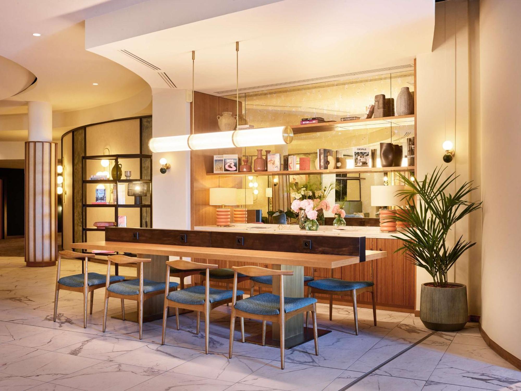 Hotel Radisson Blu Vieux Port
