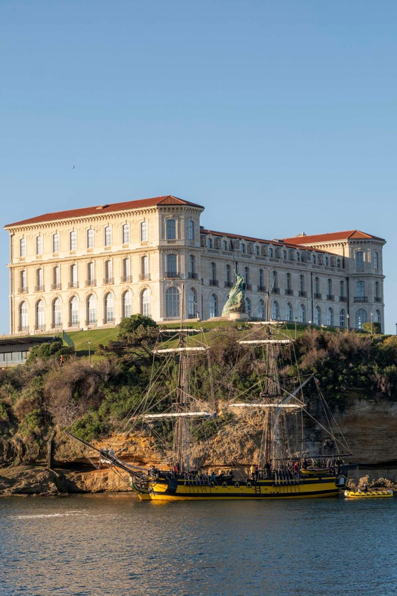 Radisson Blu Vieux Port Hotel 4*