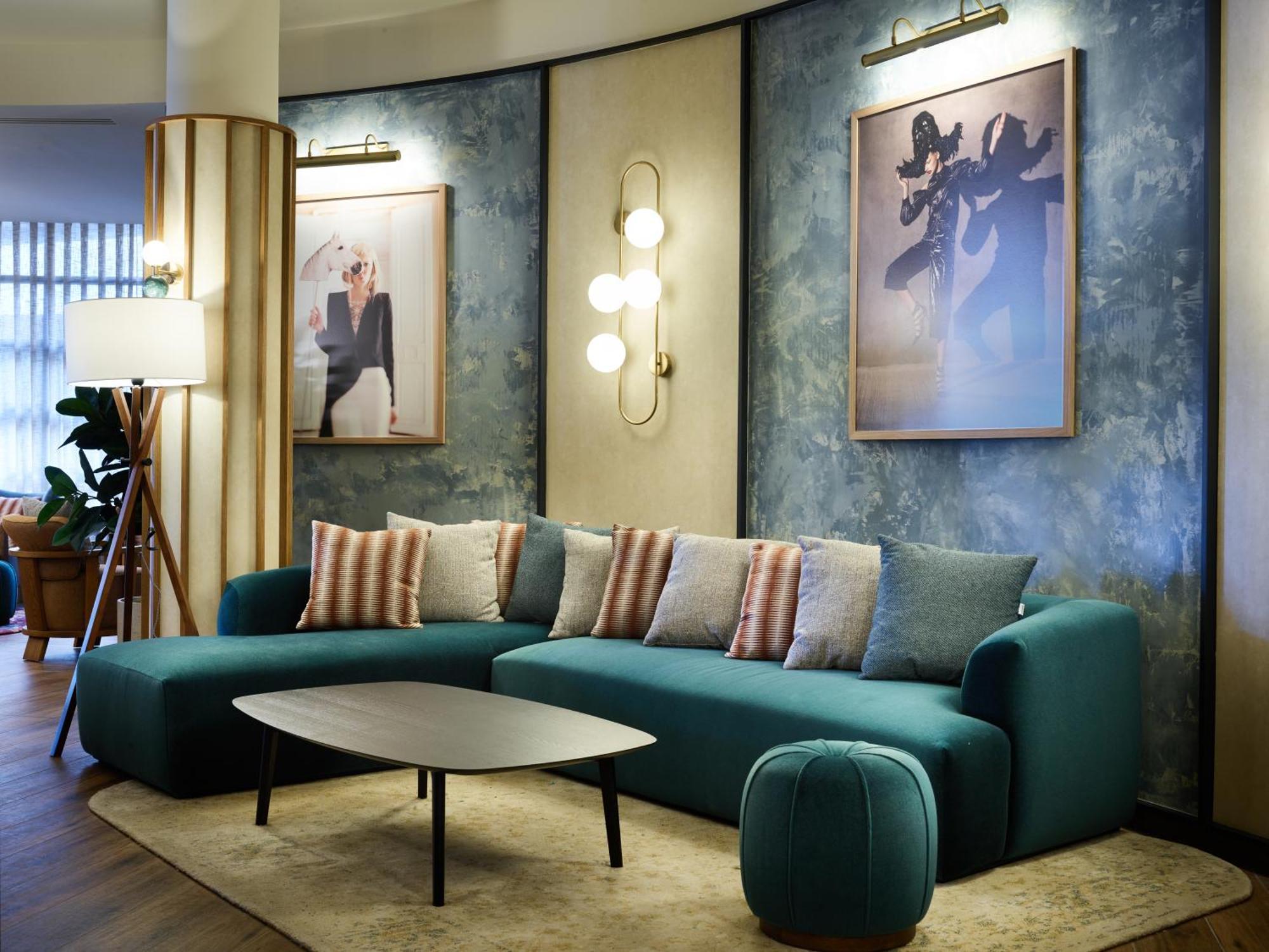 Radisson Blu Vieux Port Hotel 4*